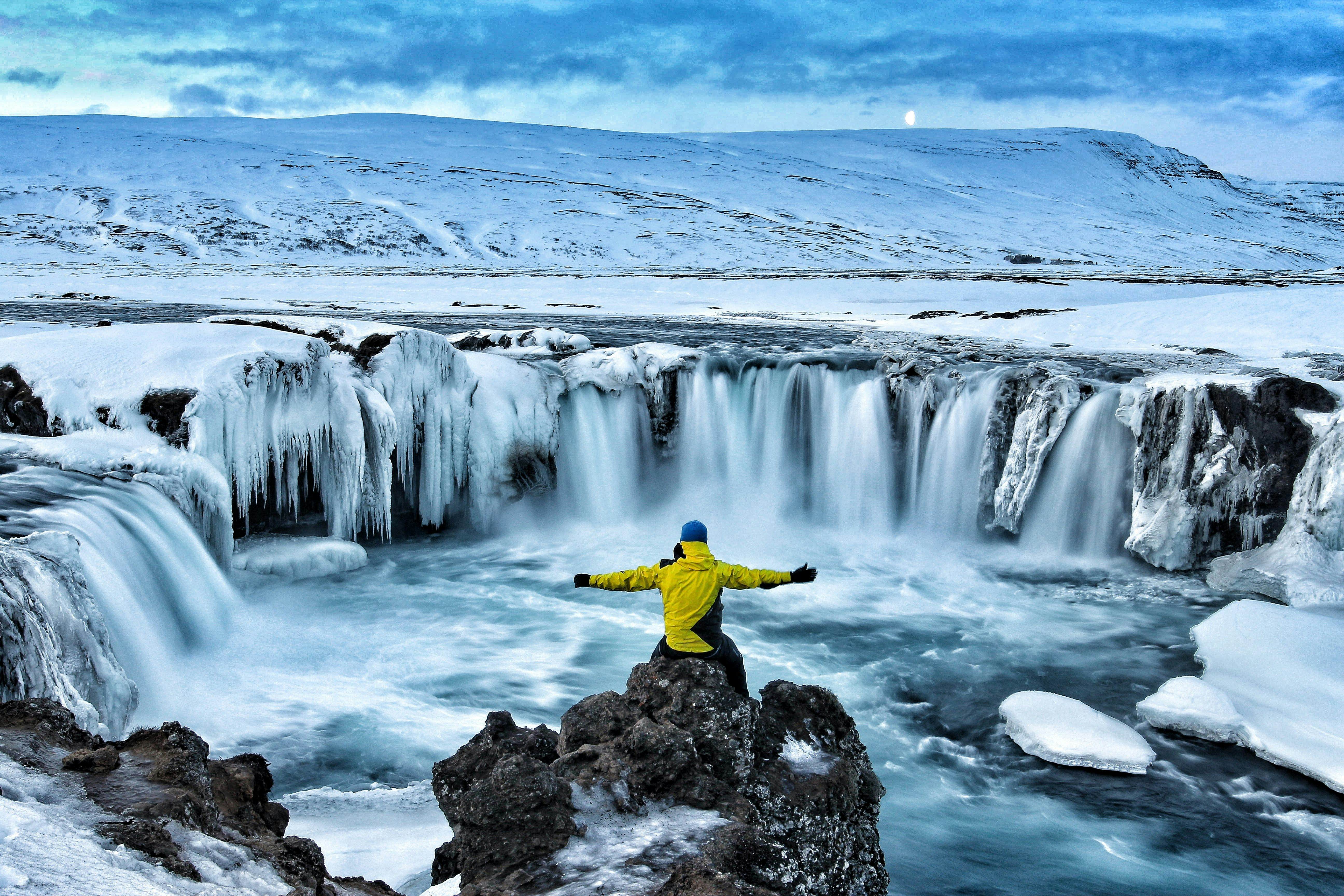 best time to visit iceland